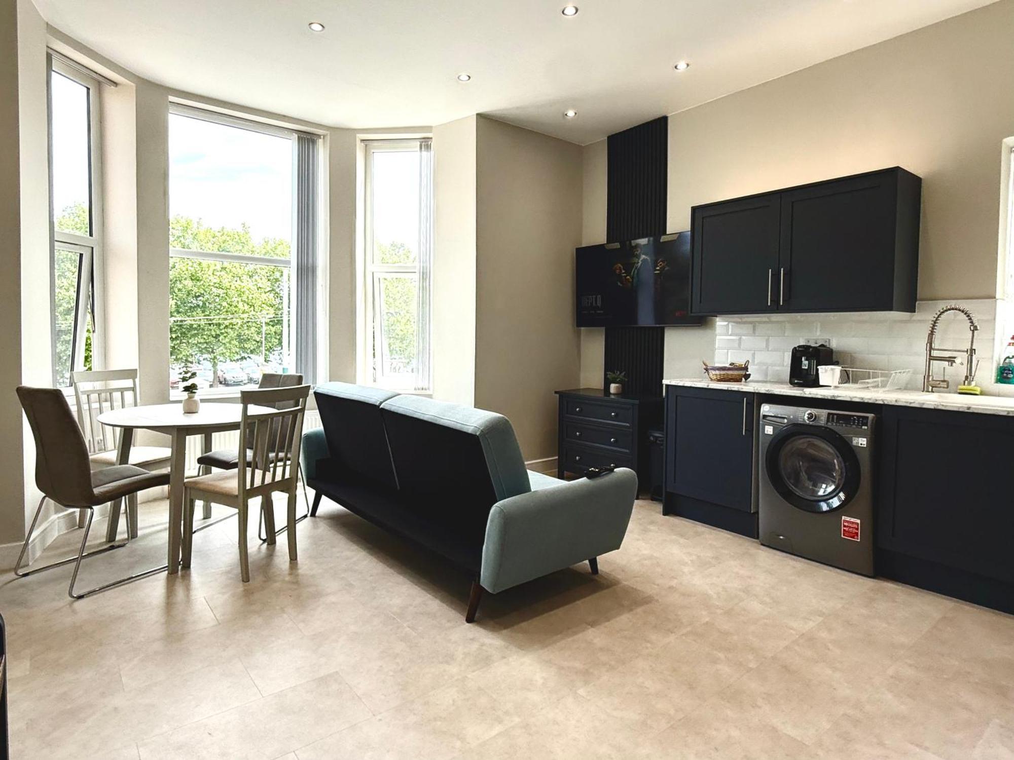 Brand New Lovely Flats By The Forest Tram Stop In