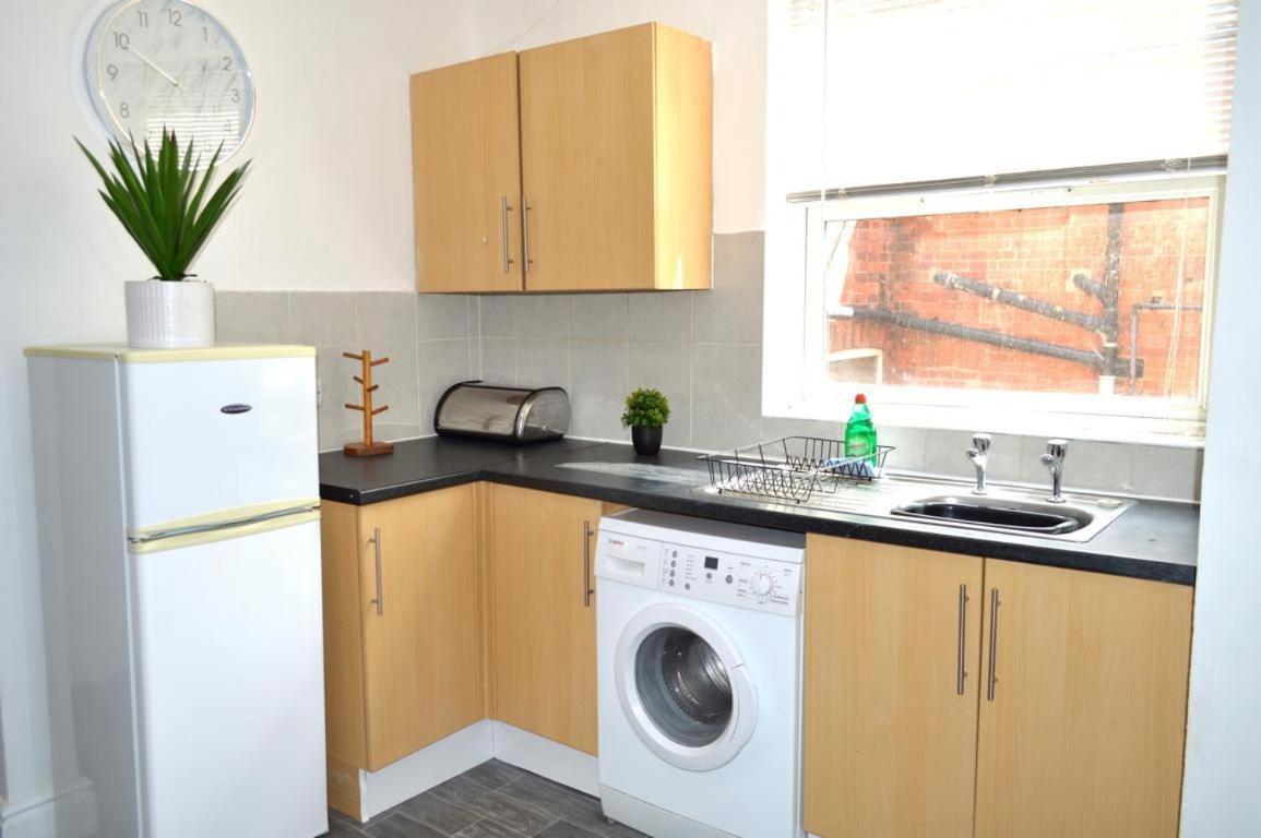 Apartamento Brand New Lovely Flats By The Forest Tram Stop In